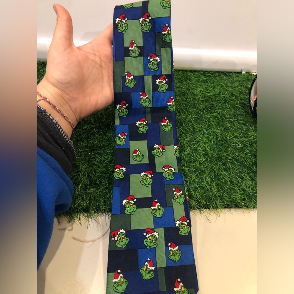 Vintage Dr Seuss The Grinch Tie